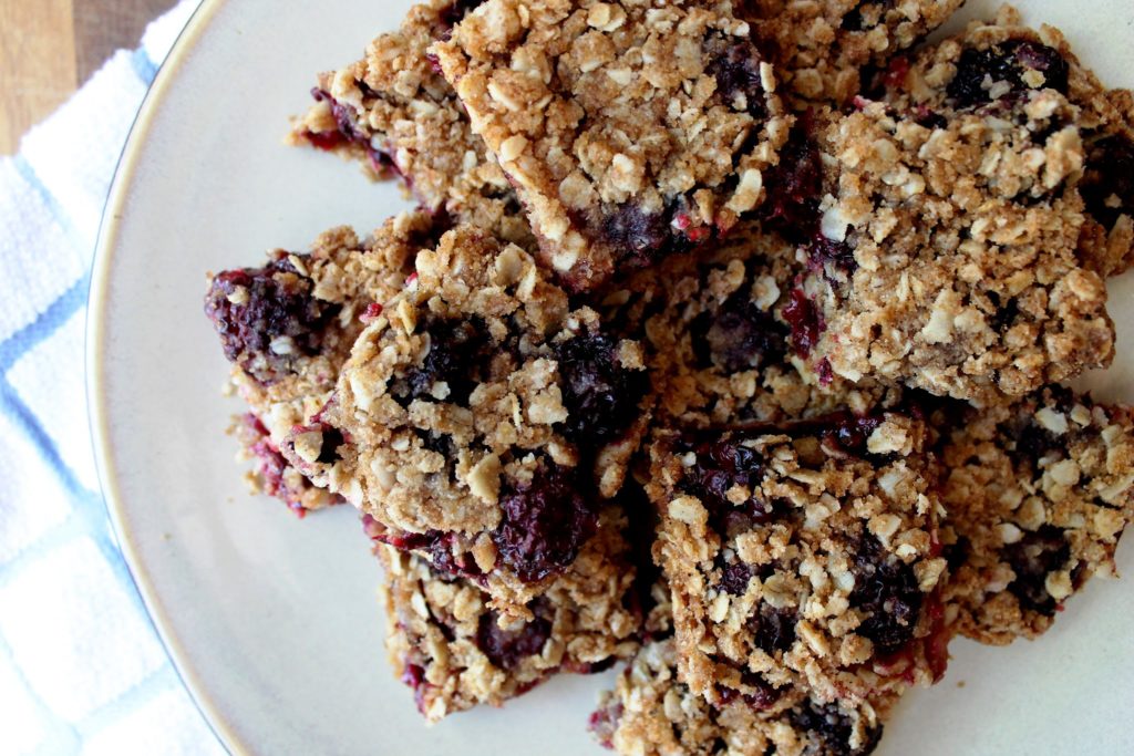 Blackberry Oat Bars